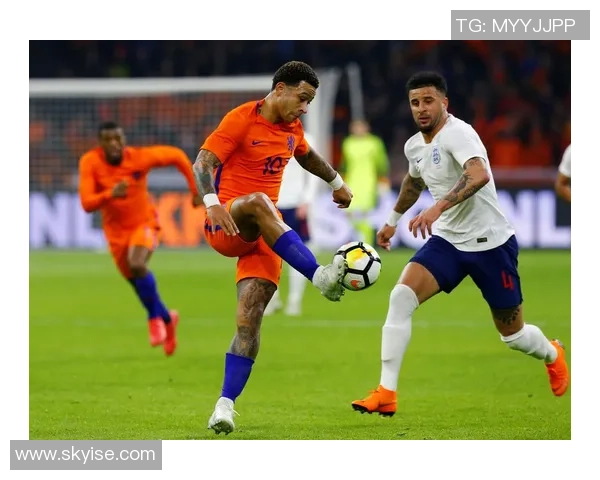 穆伦荷兰足球明星的辉煌历程与成就回顾 穆伦荷兰足球明星的辉煌历程与成就回顾