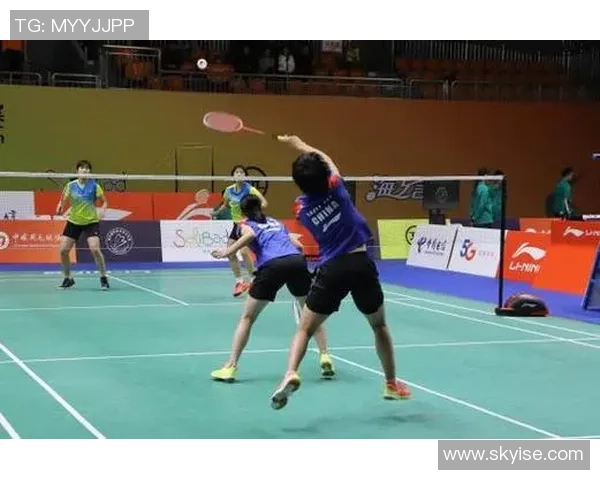 羽毛球的力量与坚持:深入了解重庆羽毛球队的耐力训练与精神 羽毛球的力量与坚持:深入了解重庆羽毛球队的耐力训练与精神