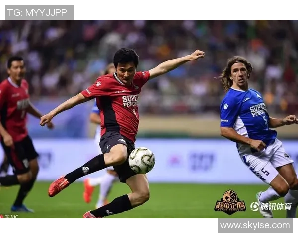 足球明星携手和平精英挑战赛场激情共融展现竞技魅力与团队精神